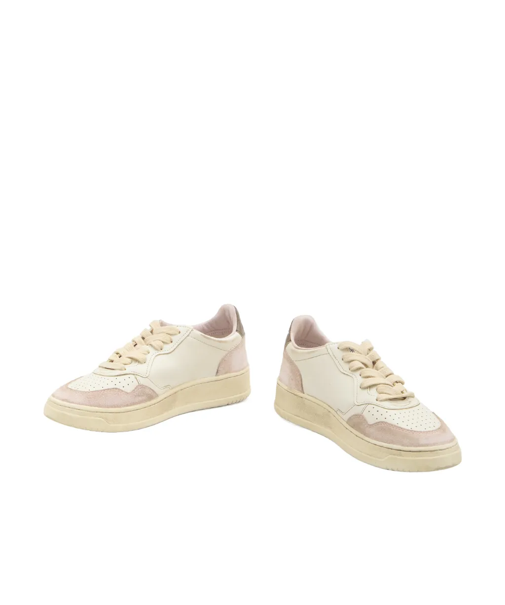 Super Vintage Lace-Up Sneakers