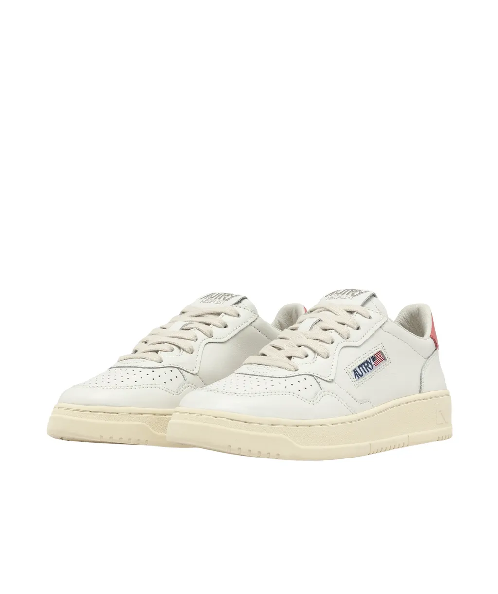 Medalist Low-Top Sneakers