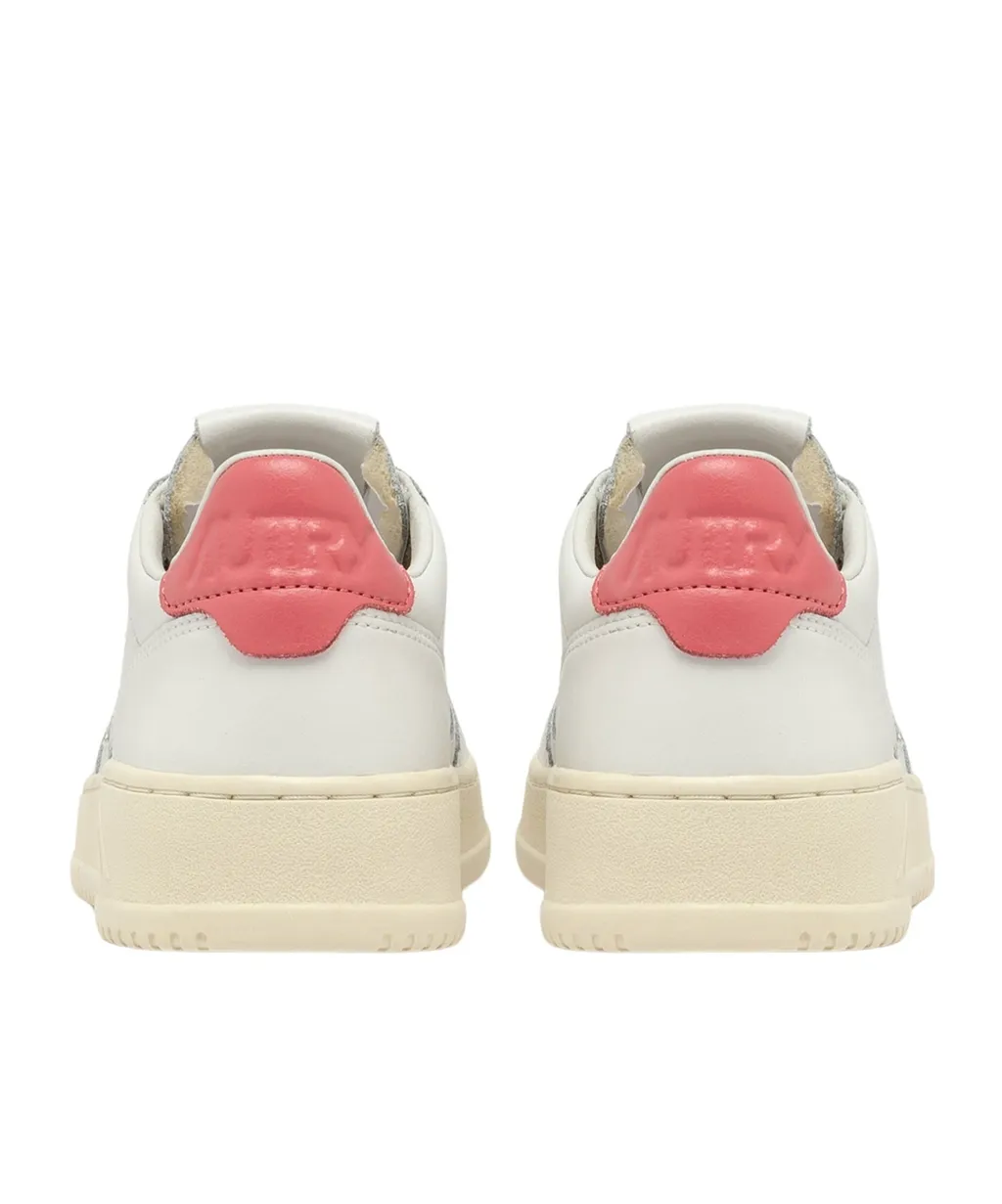 Medalist Low-Top Sneakers