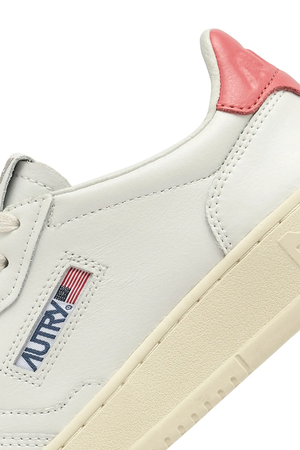 Medalist Low-Top Sneakers