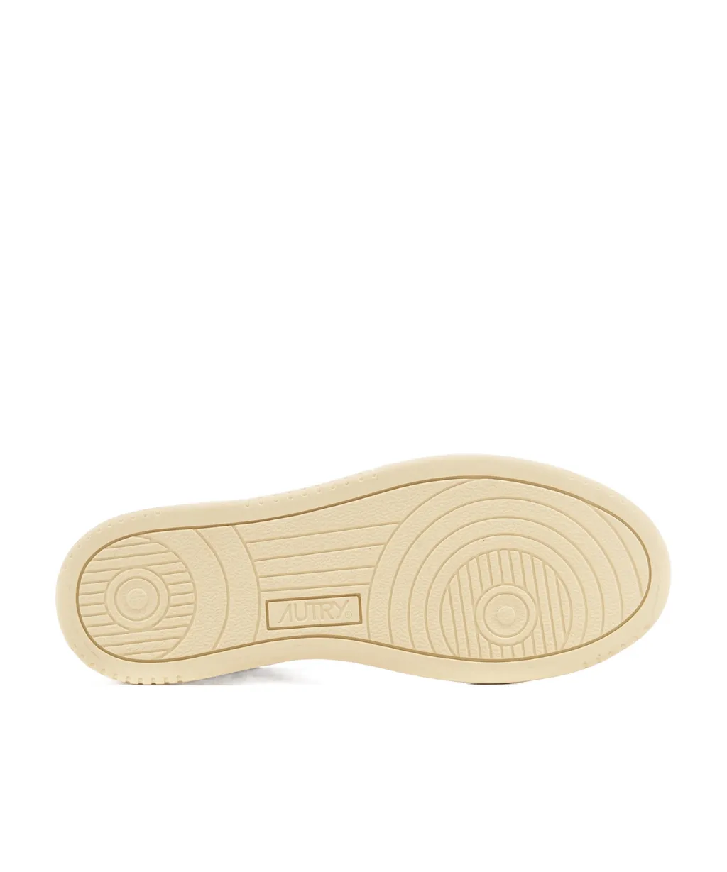 Medalist Low-Top Sneakers