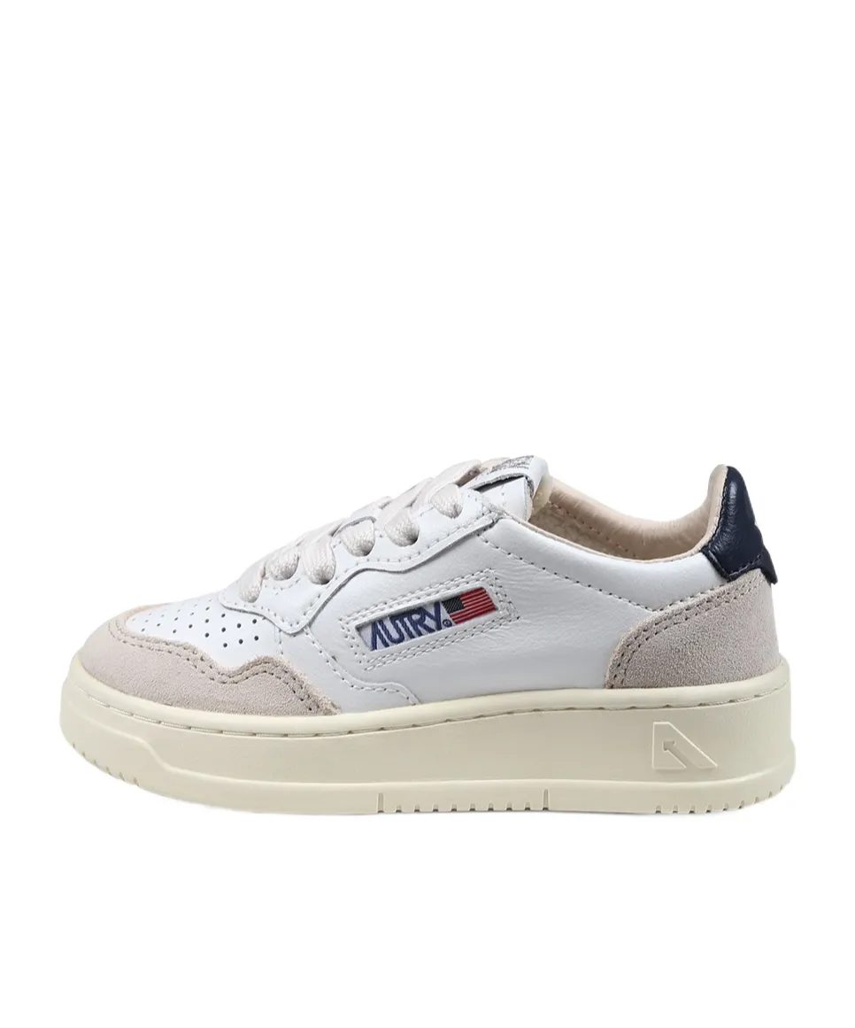 Medalist Low Sneakers