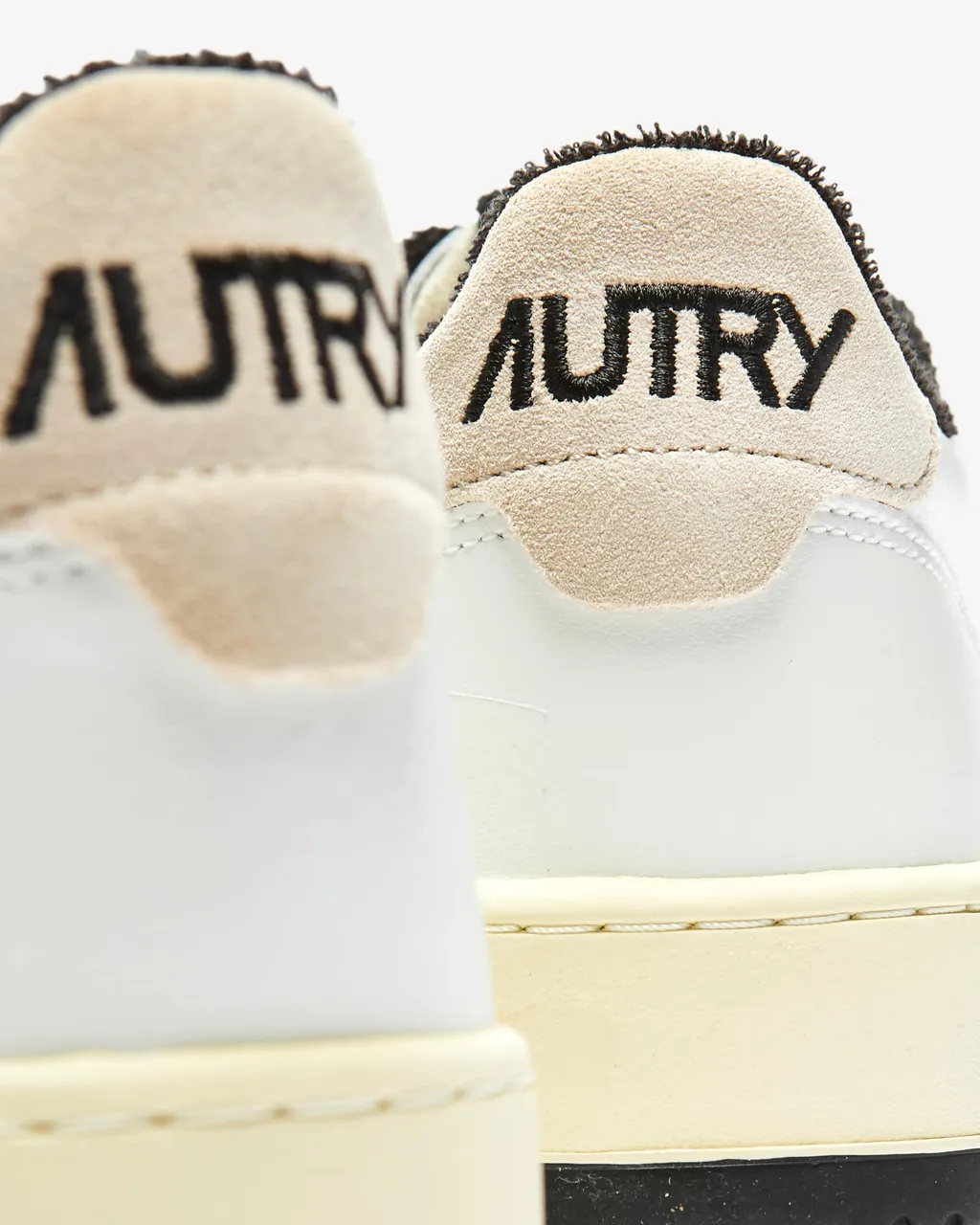 Medalist Low Sneakers