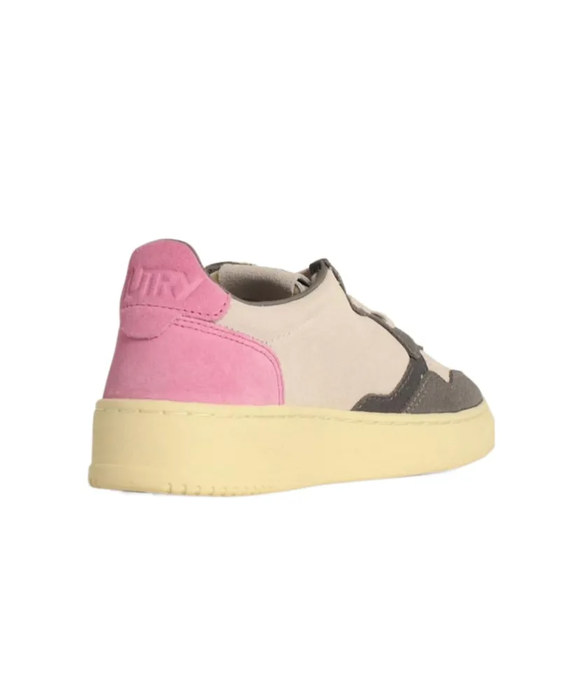 Medalist Sneakers
