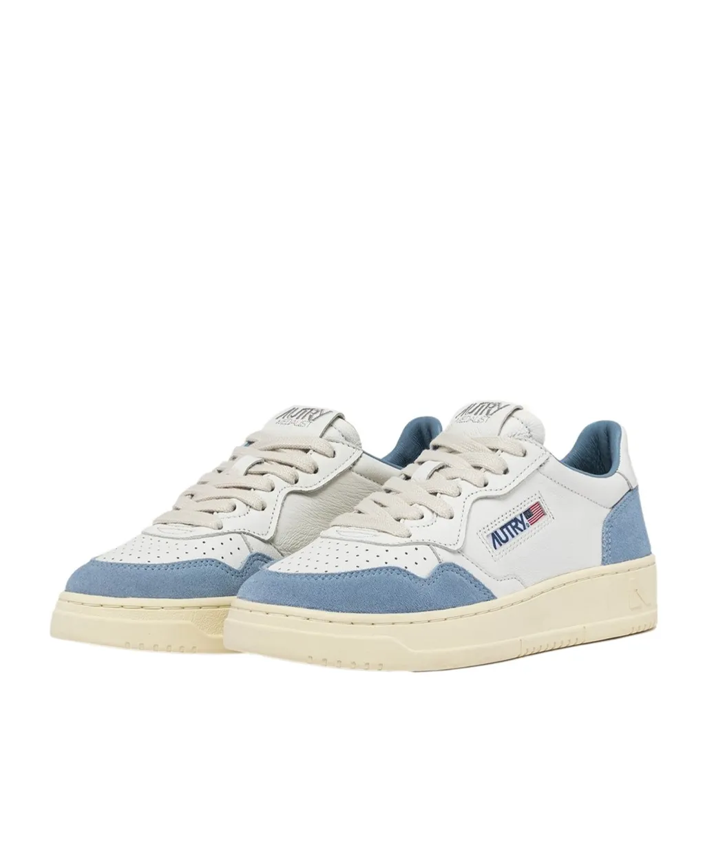 Medalist Low-Top Sneakers