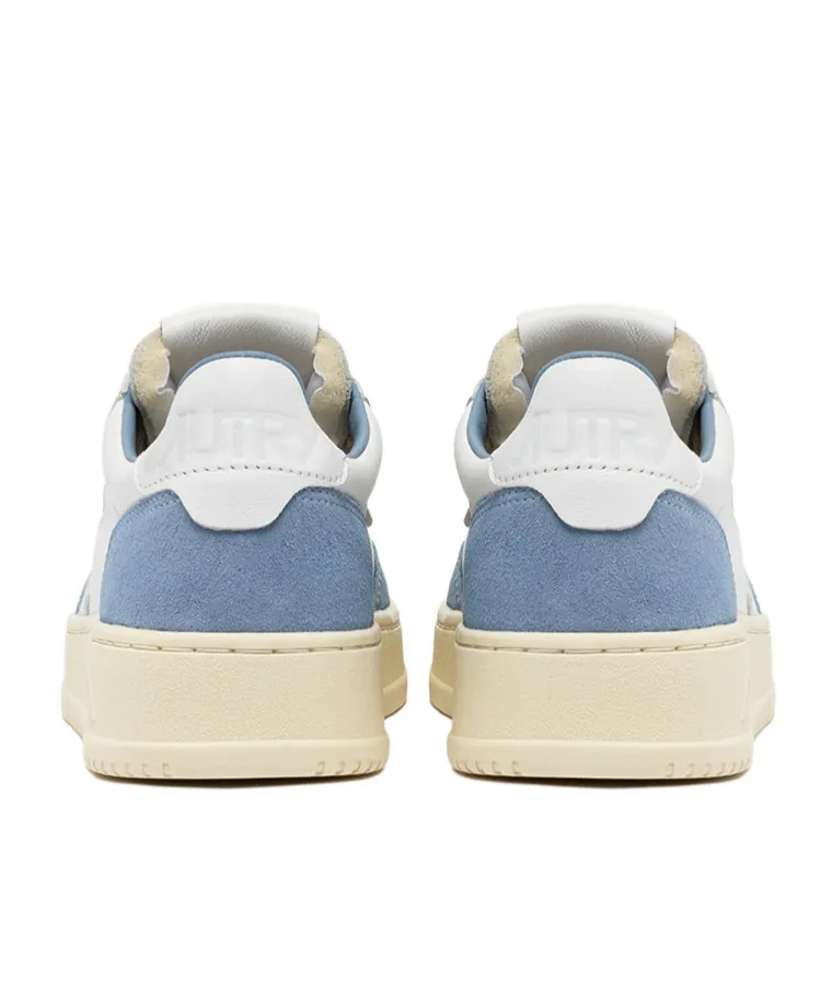 Medalist Low-Top Sneakers