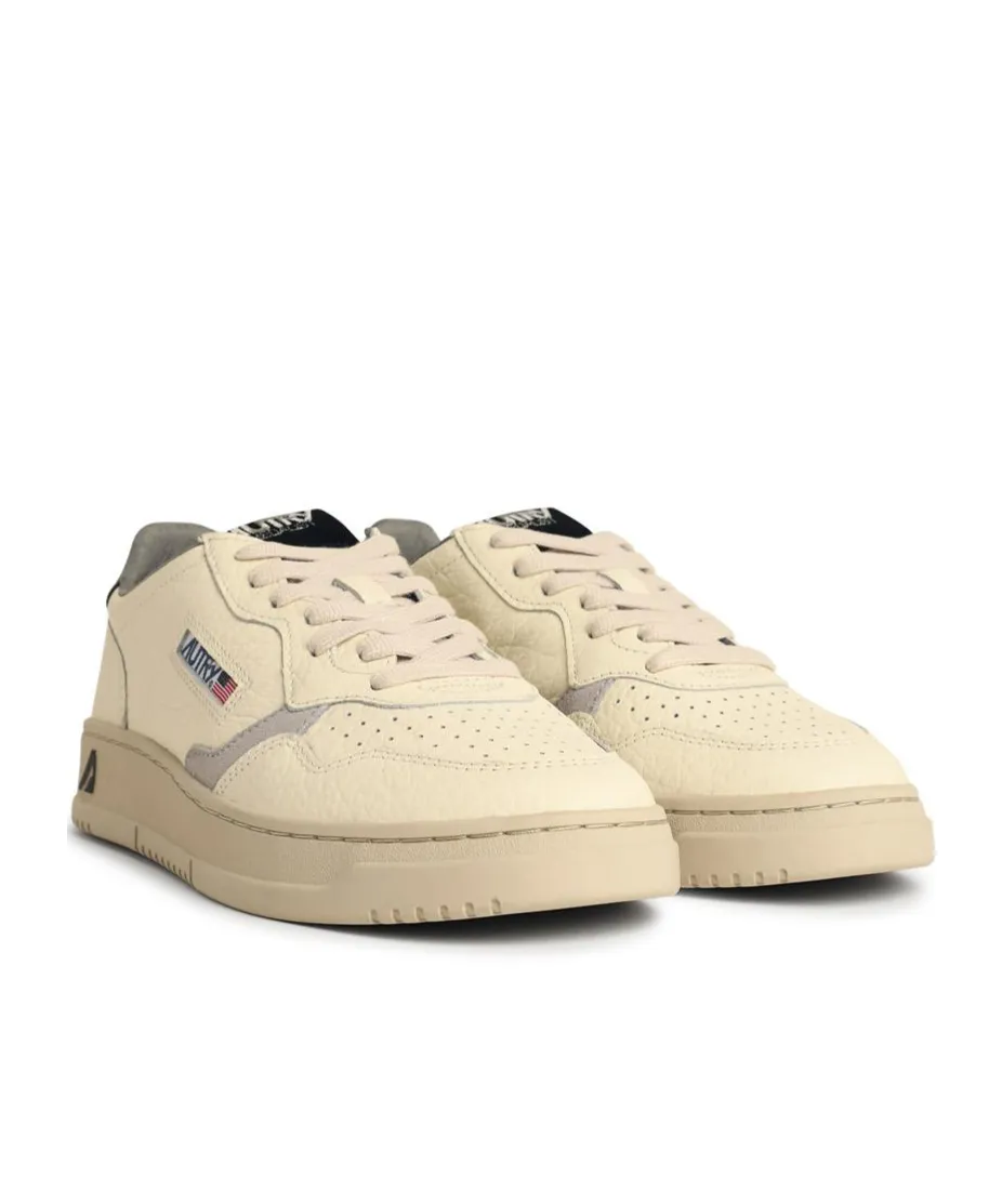 Medalist Low Sneakers