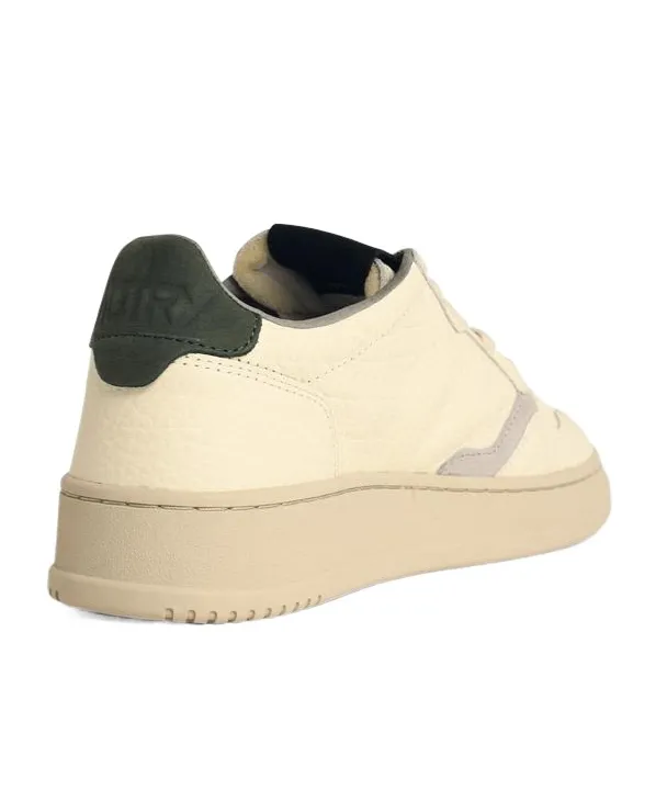 Medalist Low Sneakers