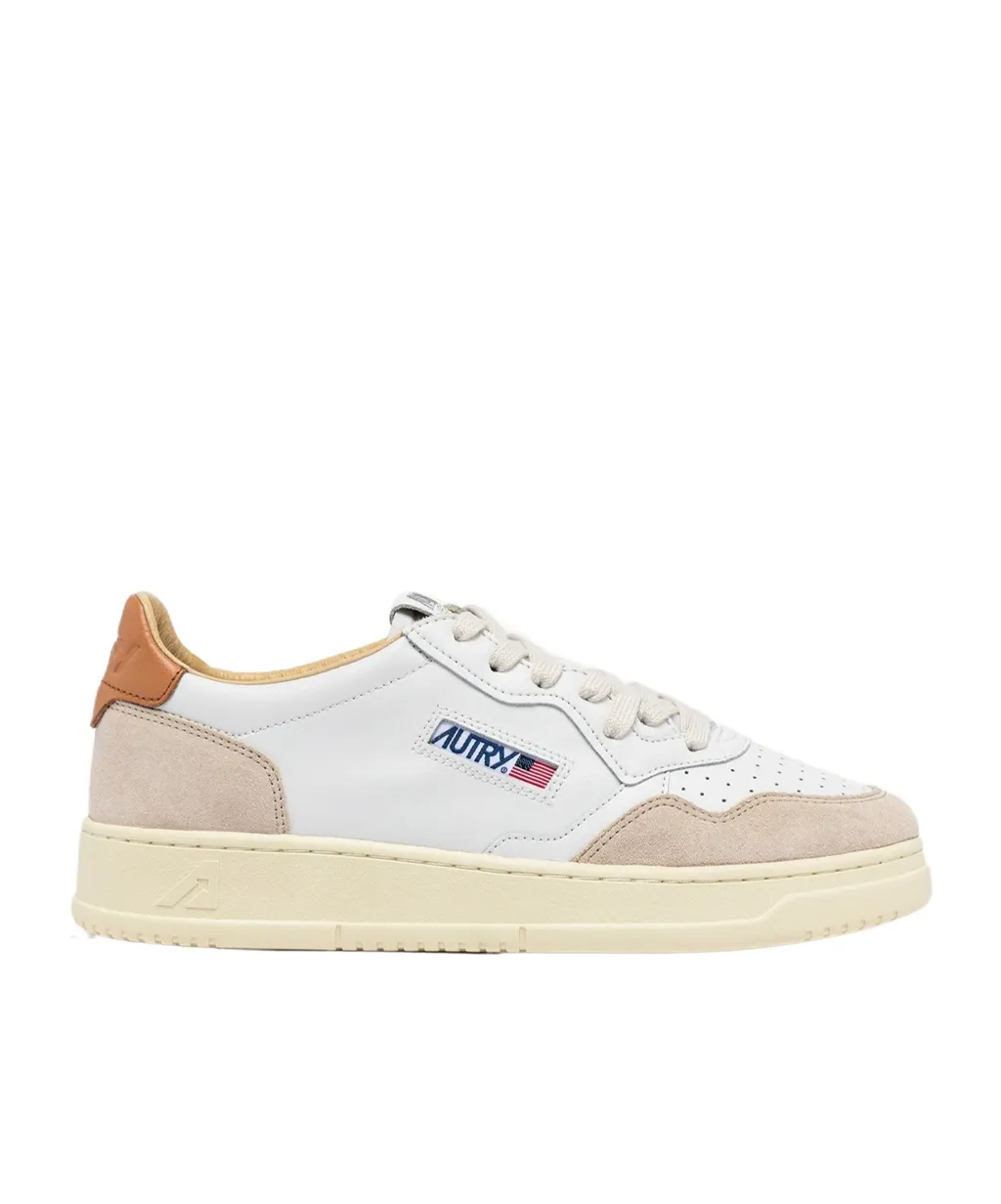 Medalist Low-Top Sneakers