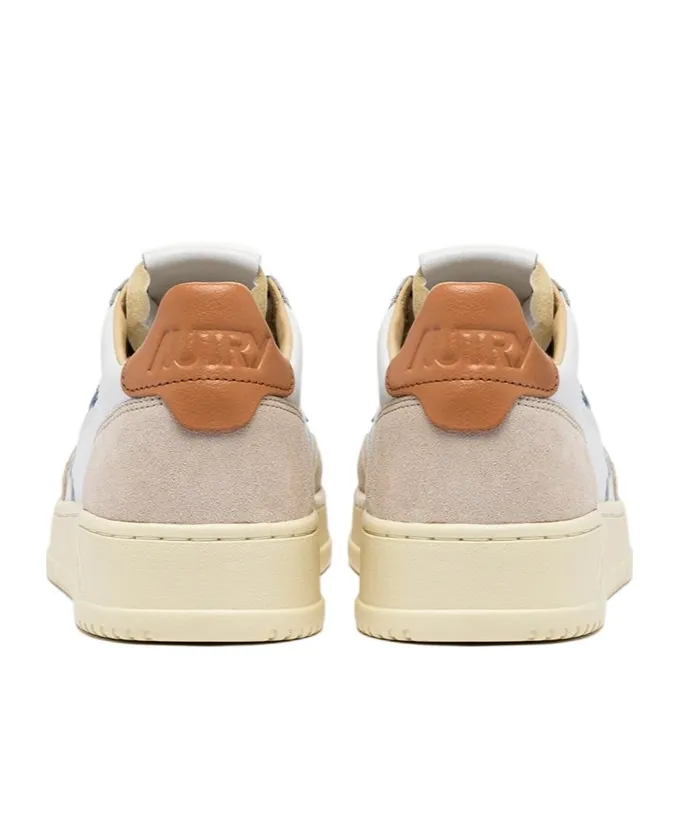 Medalist Low-Top Sneakers