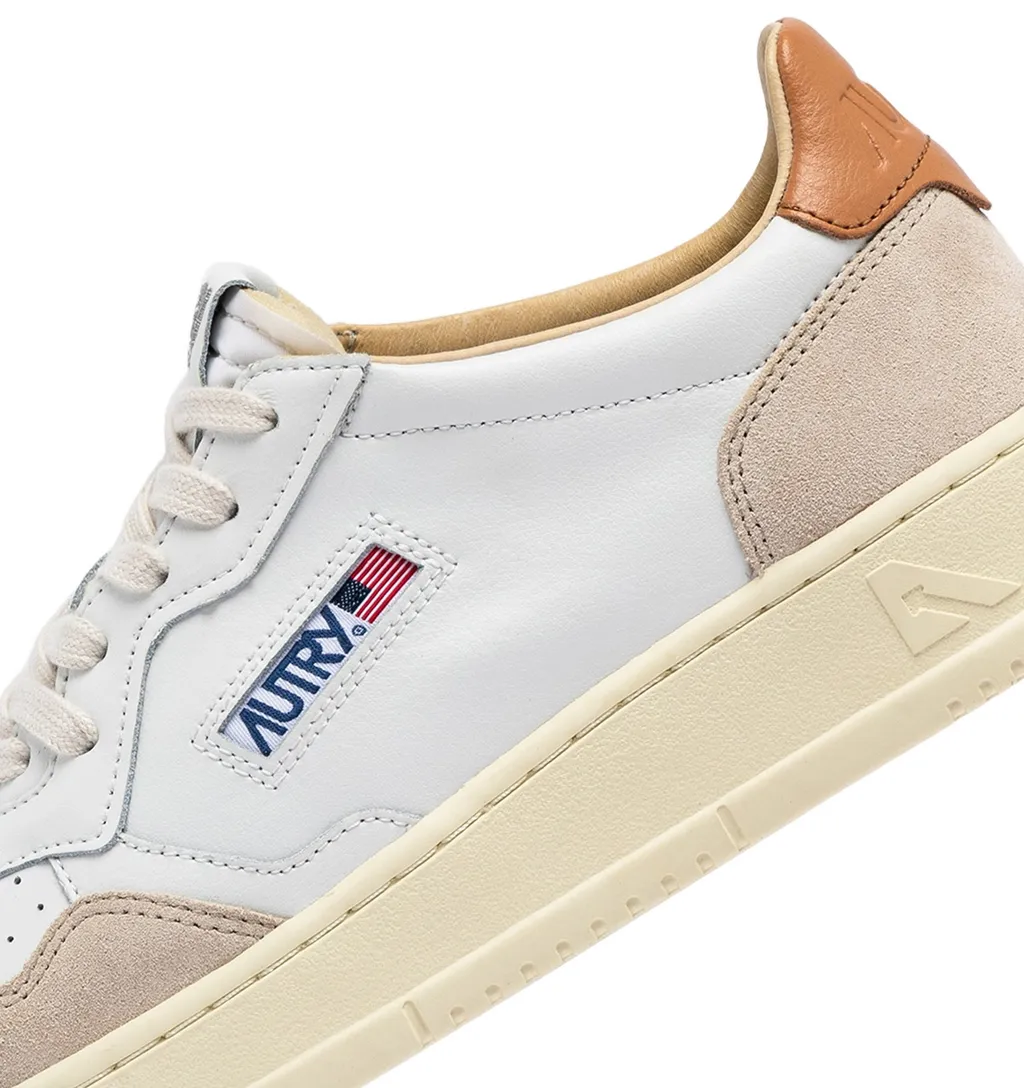 Medalist Low-Top Sneakers