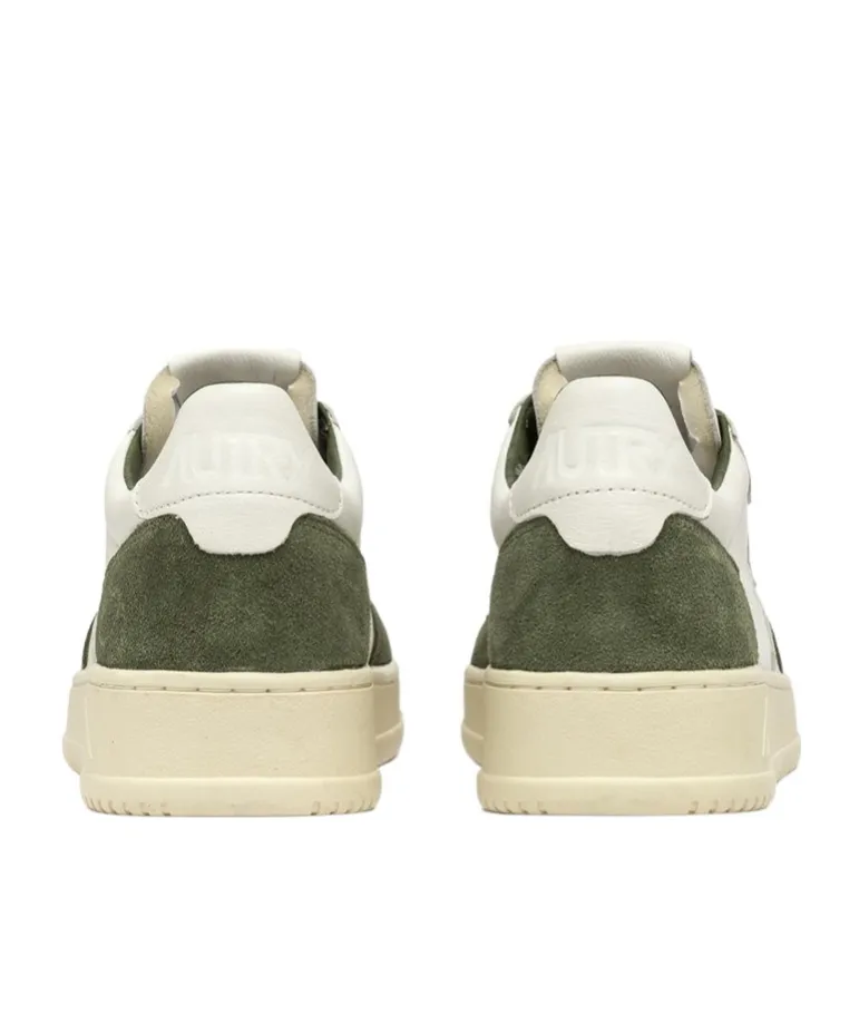 Medalist Low Sneakers