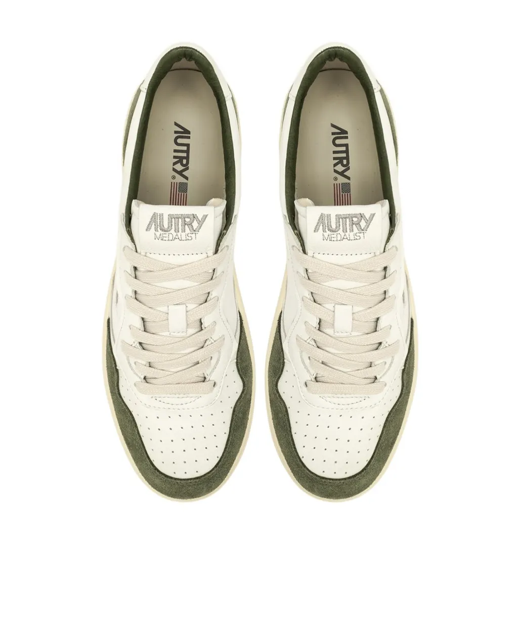 Medalist Low Sneakers