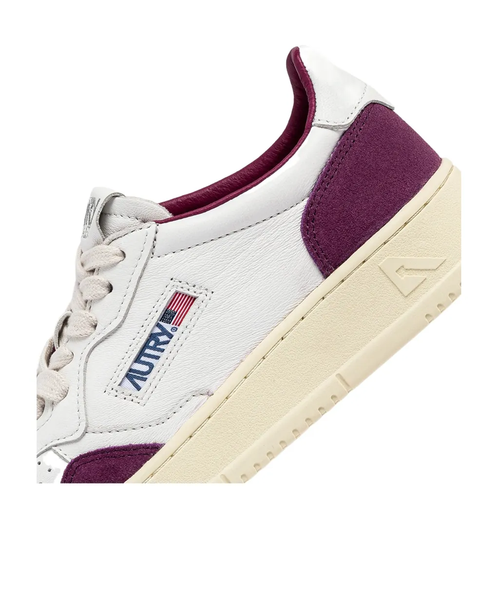 Medalist Low-Top Sneakers