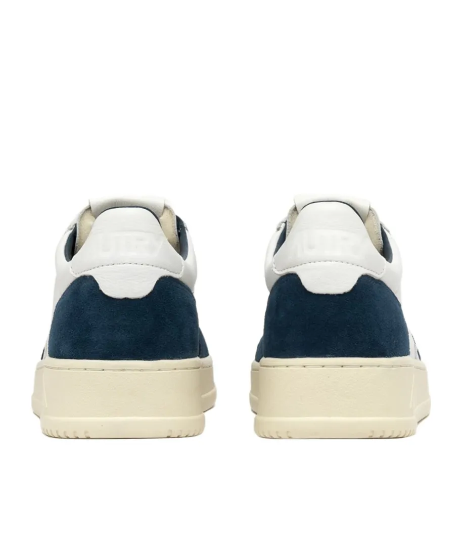 Medalist Low-Top Sneakers
