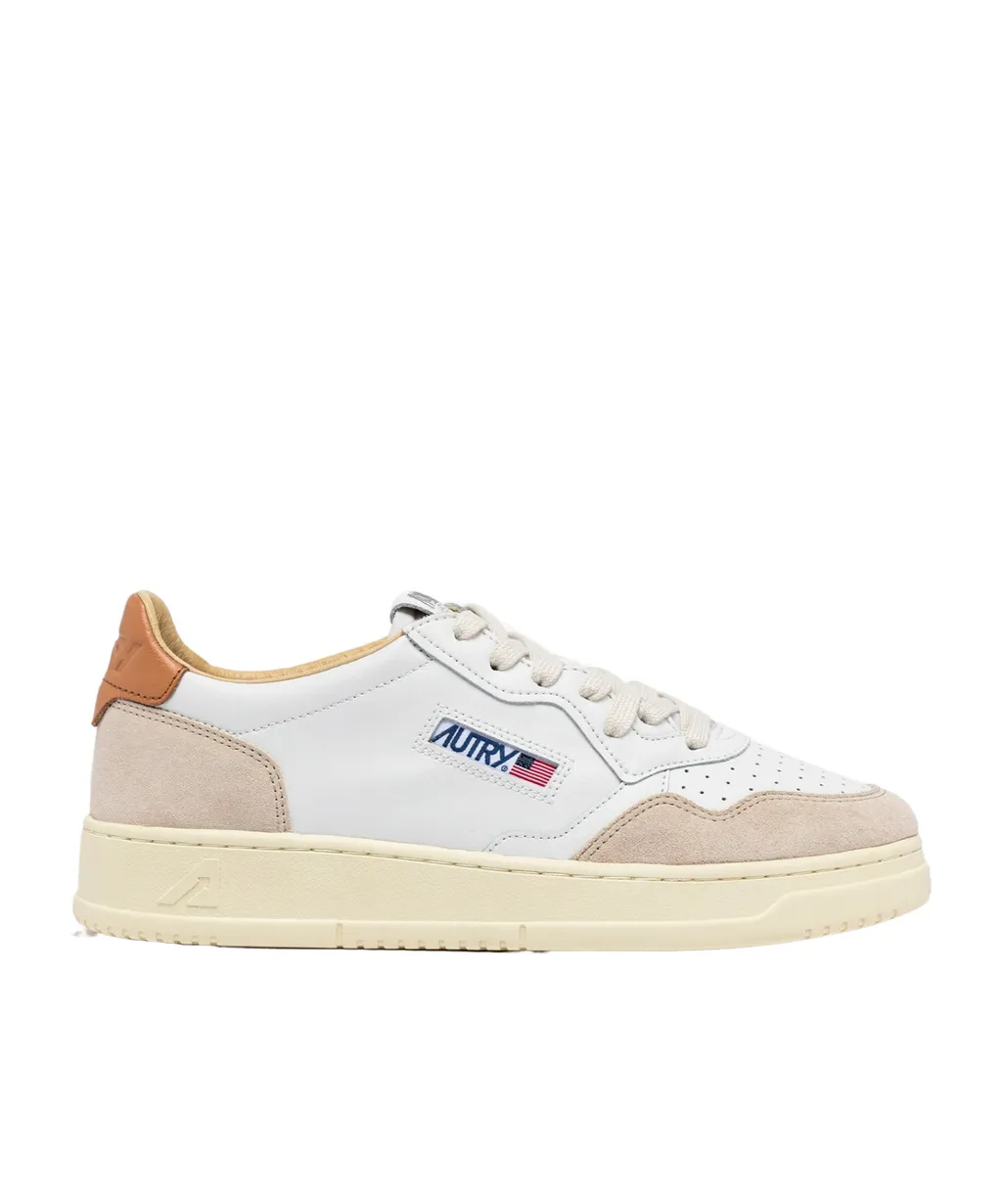 Medalist Low-Top Sneakers