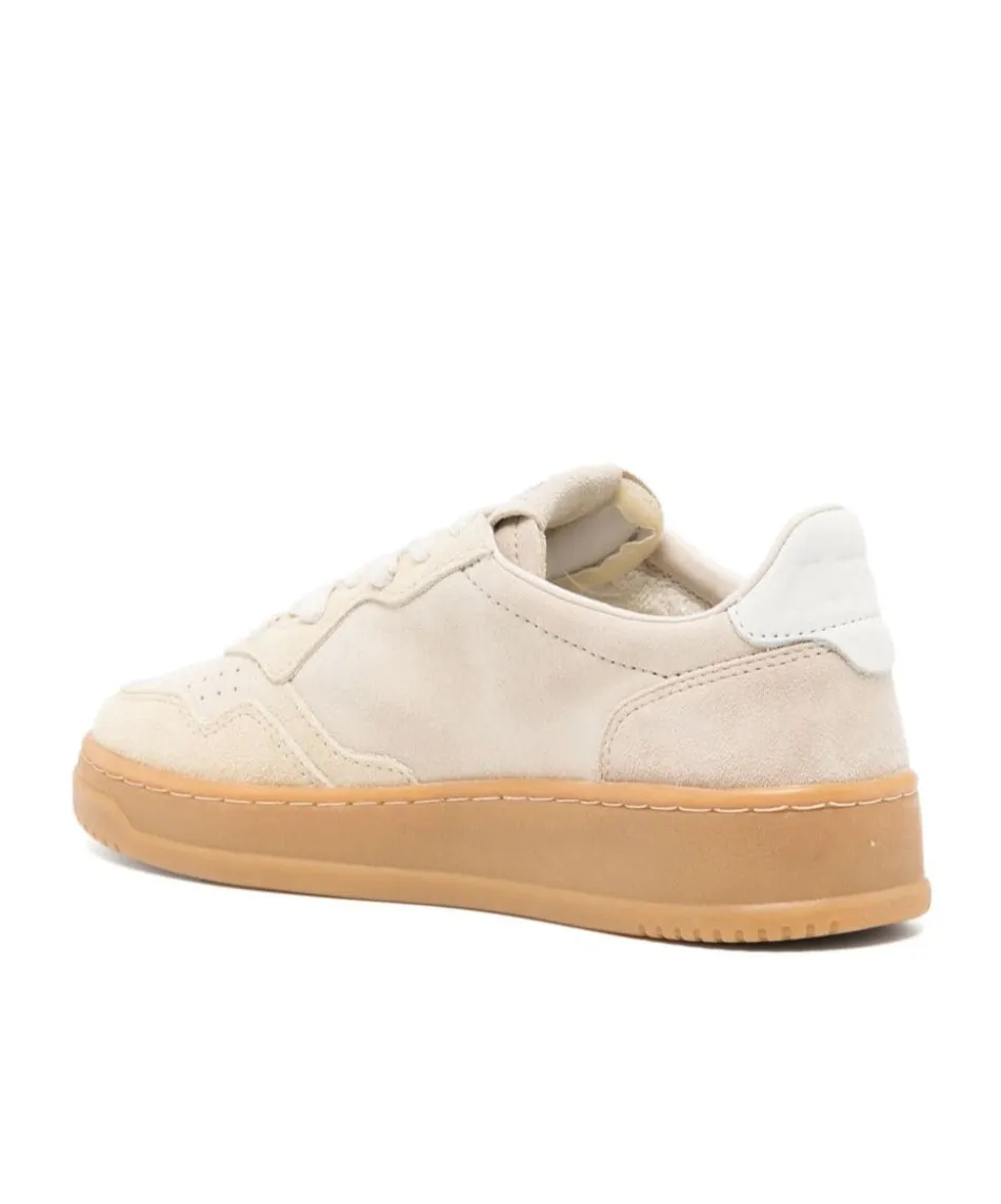 Medalist Low-Top Sneakers