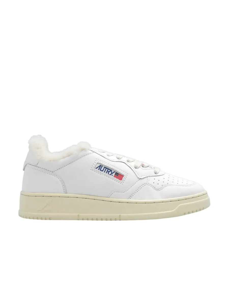 Medalist Logo Patch Low-Top Sneakers