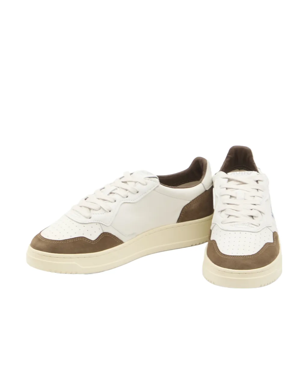 Medalist Low-Top Sneakers