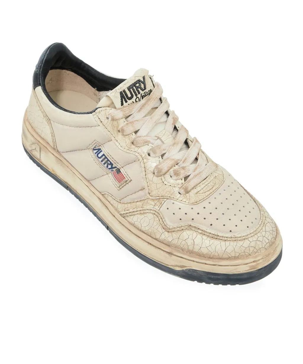 Super Vintage Lace-Up Sneakers