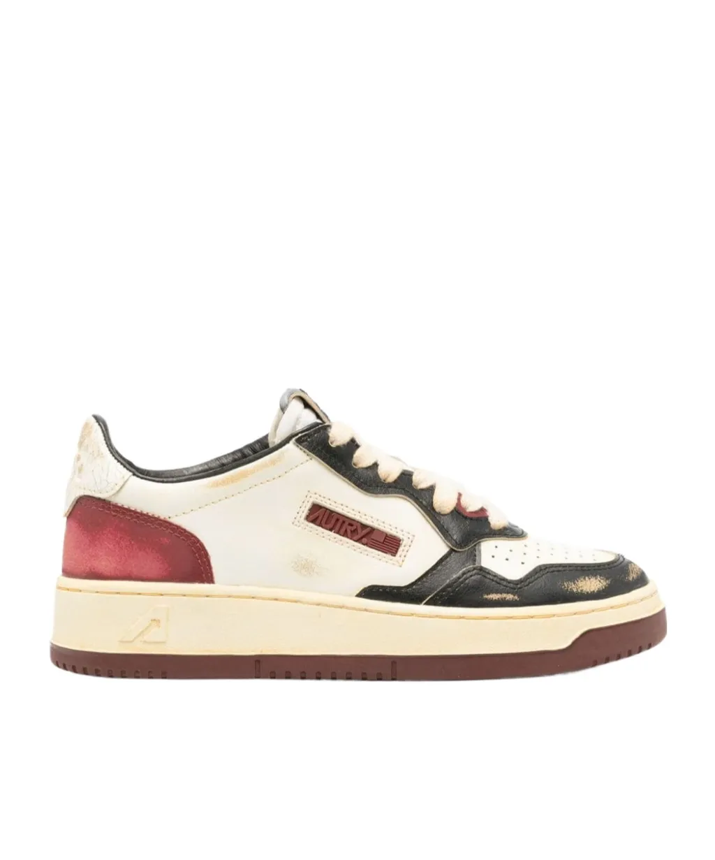 Super Vintage Medalist Low Sneakers