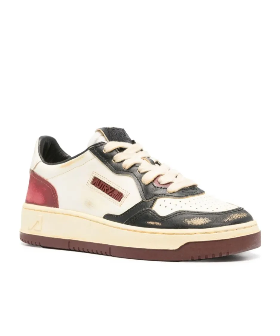 Super Vintage Medalist Low Sneakers