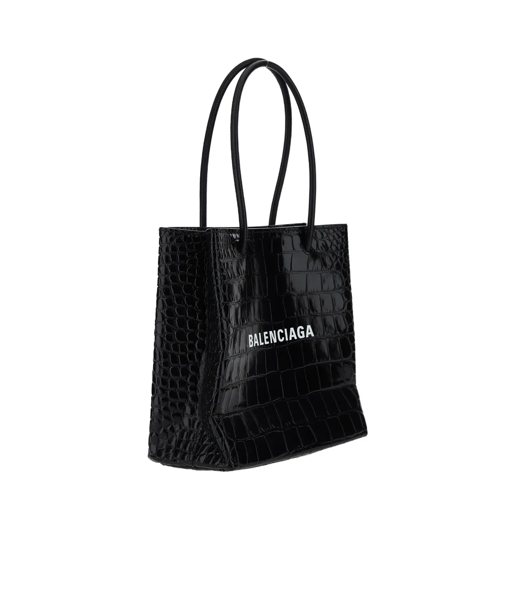 Xxs Shopping Embossed Emblem Handbag