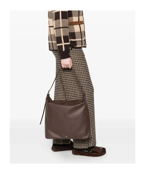 Vera Logo Printed Maxi Shoulder Bag