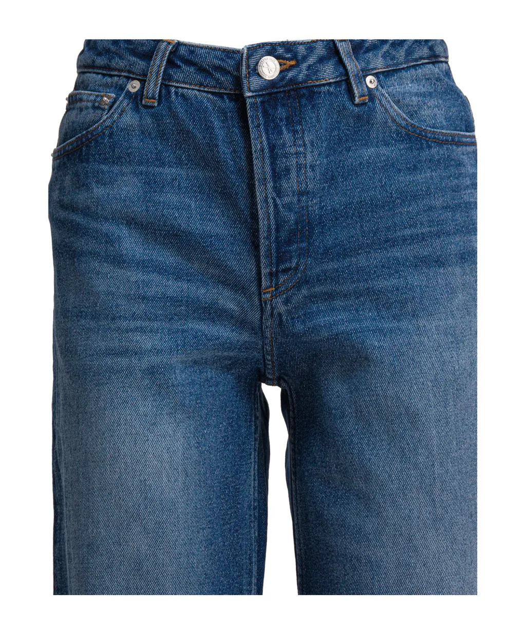 Elisabeth Straight Leg Jeans