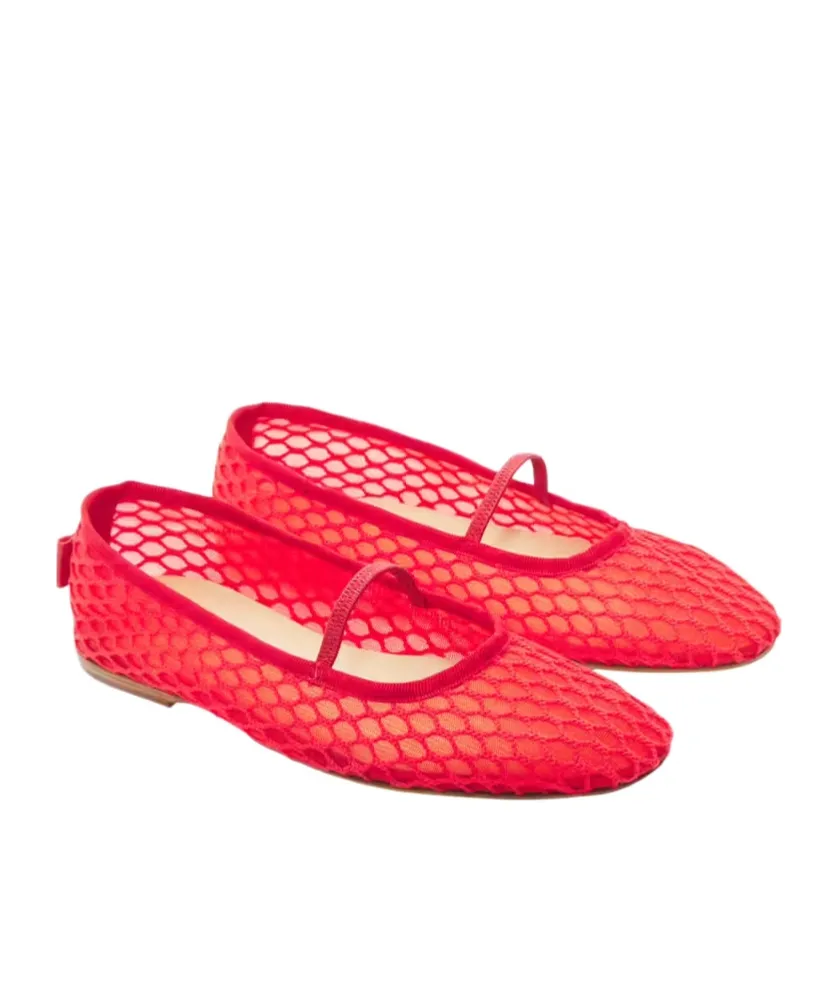 Swan Round Toe Ballerinas