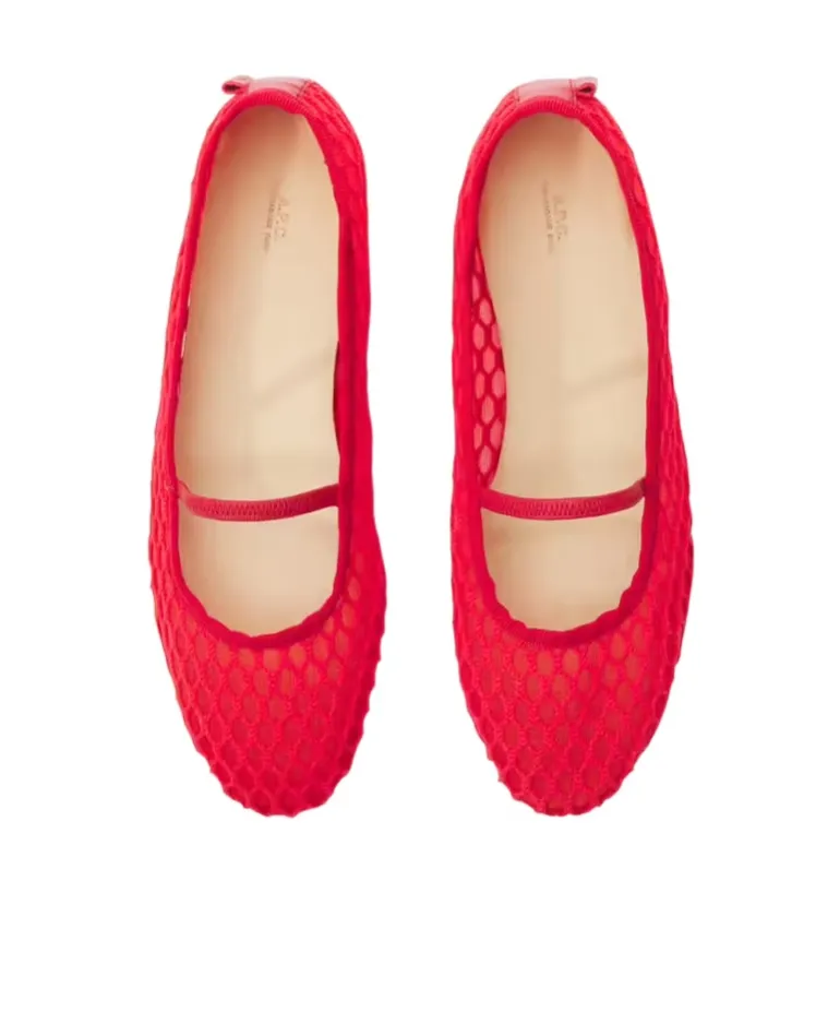 Swan Round Toe Ballerinas