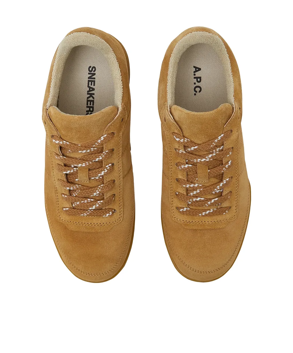 Moe Sneakers