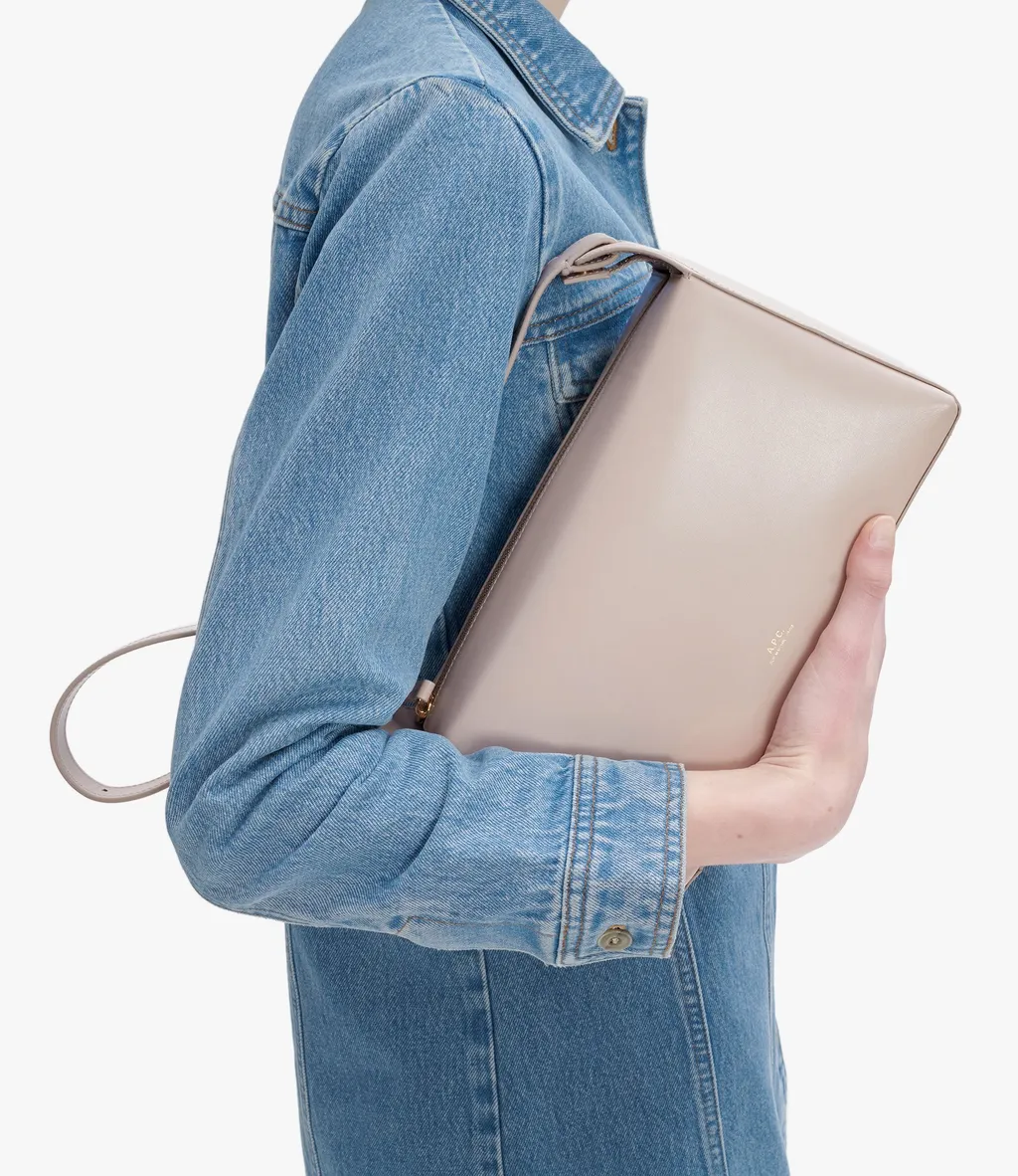 Virginie Zipped Shoulder Bag