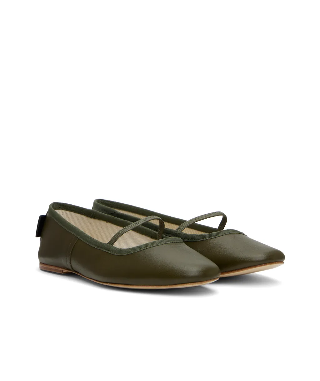 Swan Ballerina Flats