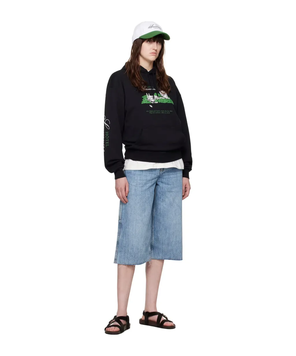 Logo Embroidered Long-Sleeved Hoodie