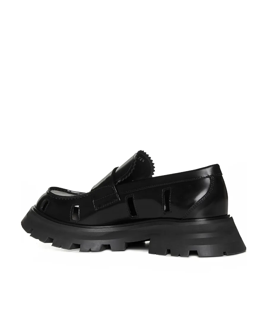 Cut-Out Flat Shoes