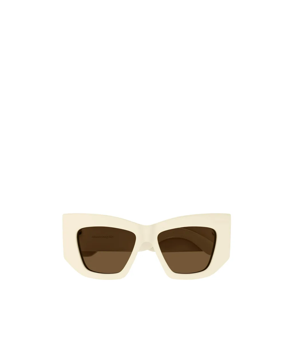 Cat-Eye Frame Sunglasses