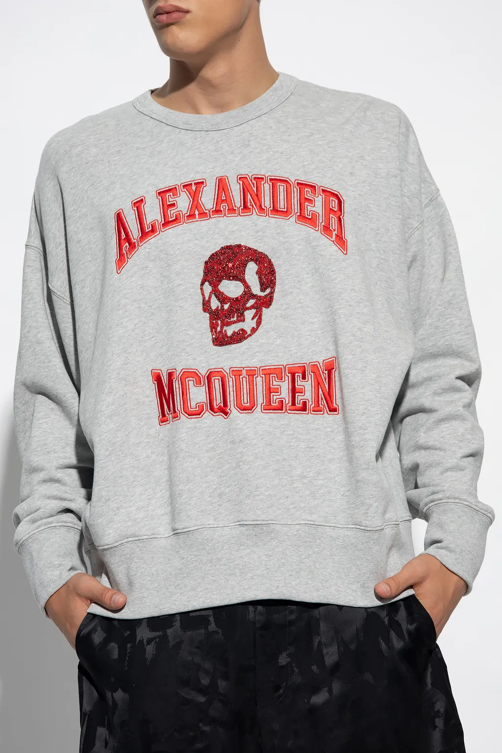 Skull Motif Crewneck Sweatshirt