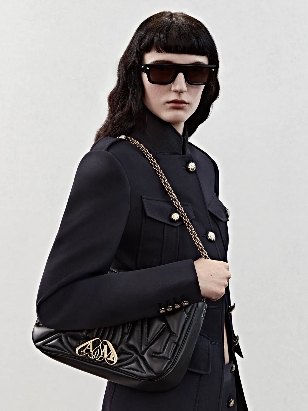 The Seal Chain-Linked Shoulder Bag