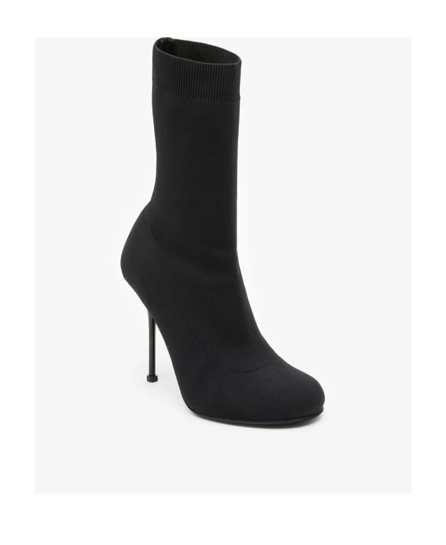 Pull-On Rib-Knit Boots