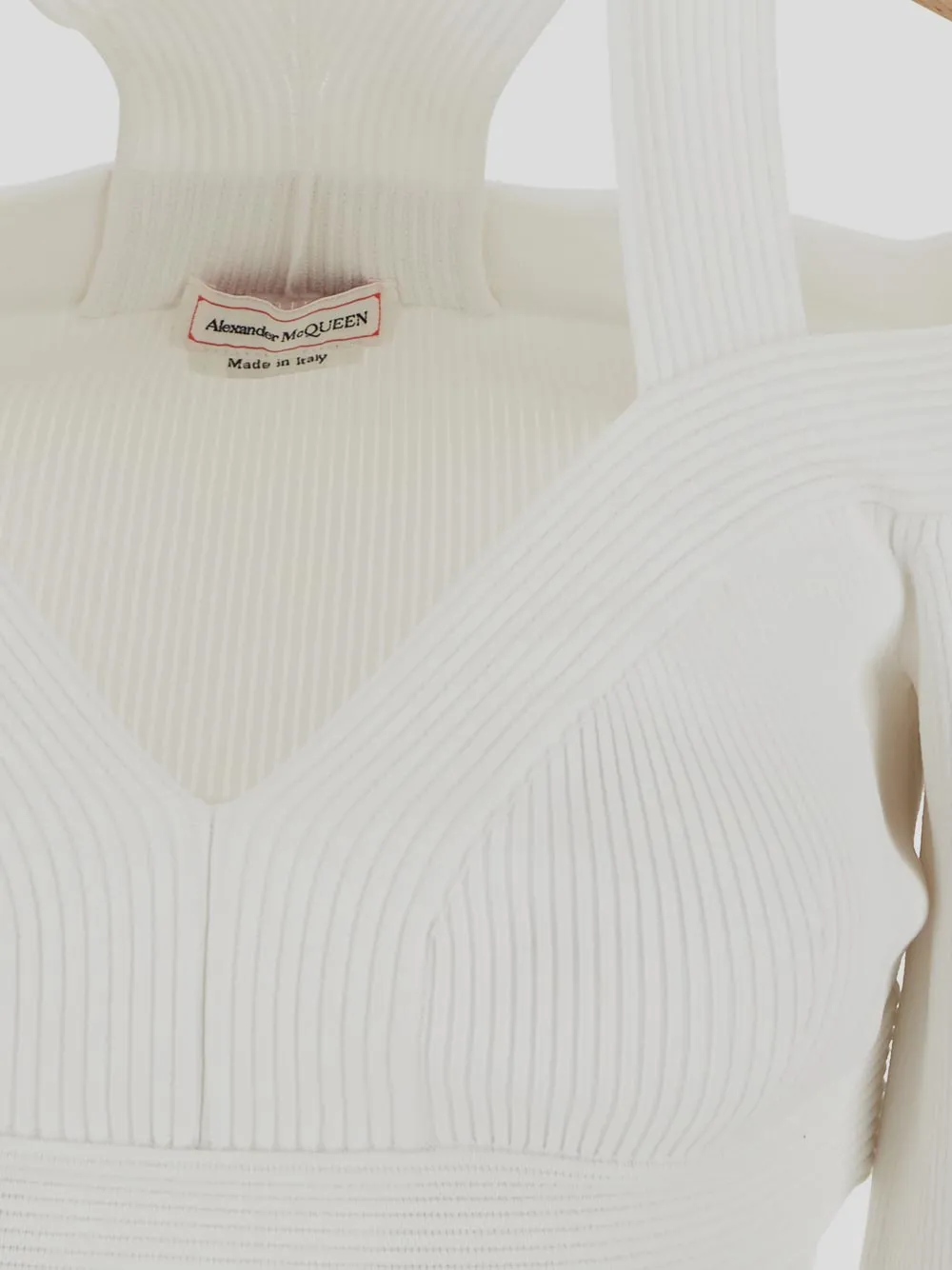 Cut-Out Detailed Cropped Top