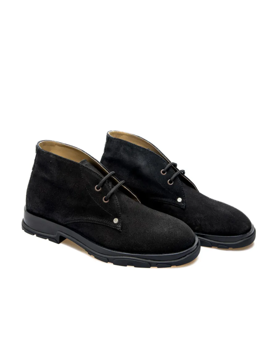 Lace-Up Shoes