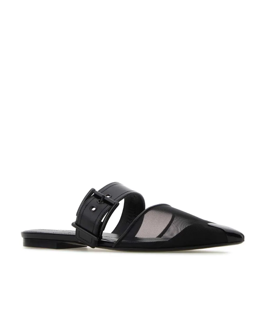 Pointed-Toe Slides