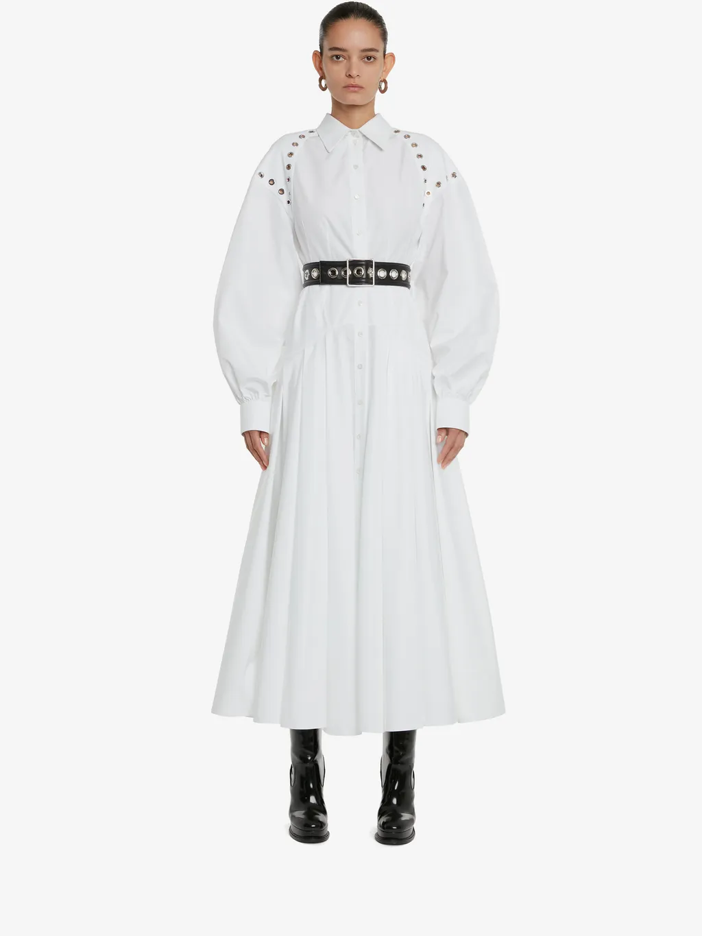 Eyelet Detailed Buckled Belt