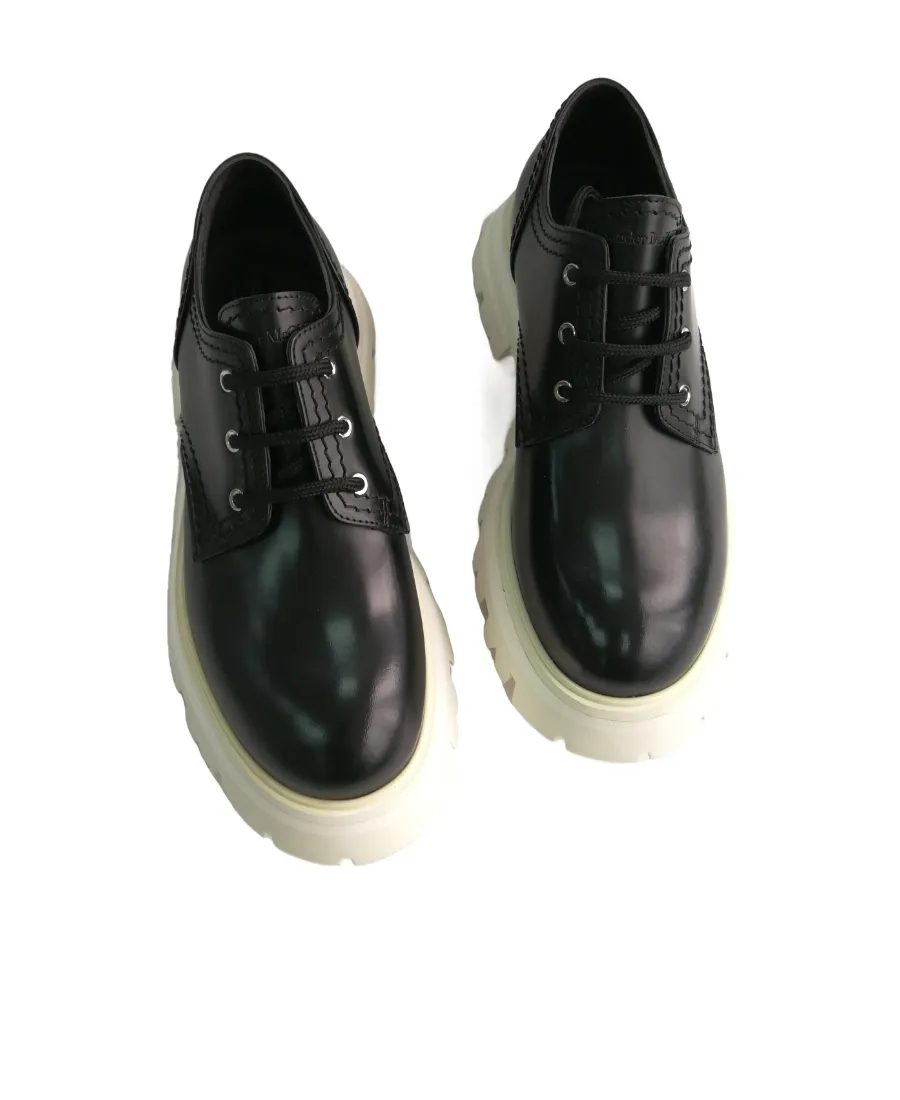 Lace-Up Platform Sole Casual Shoes