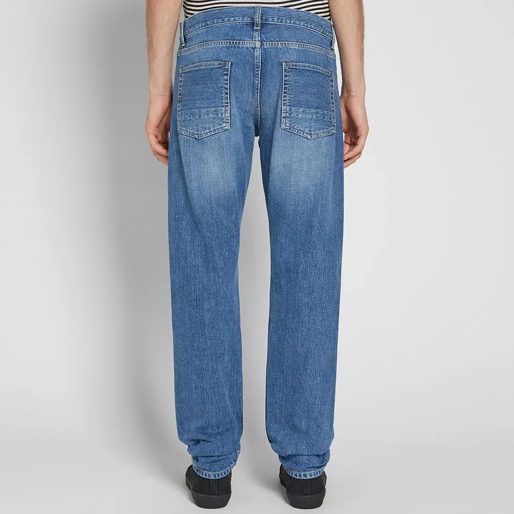 Logo Imitation Jeans