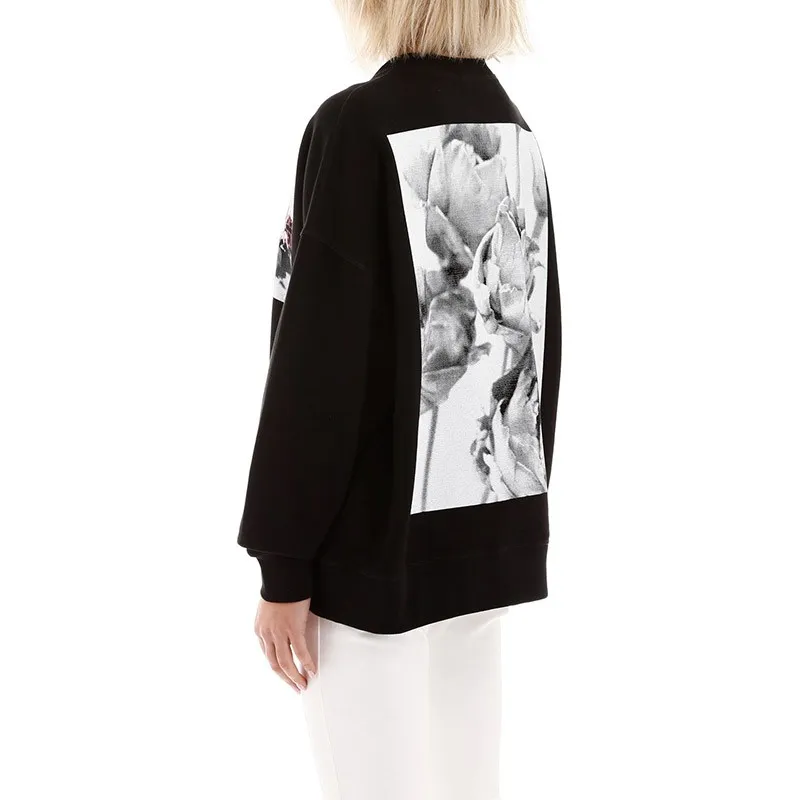 Pattern Round-Necked Sweater