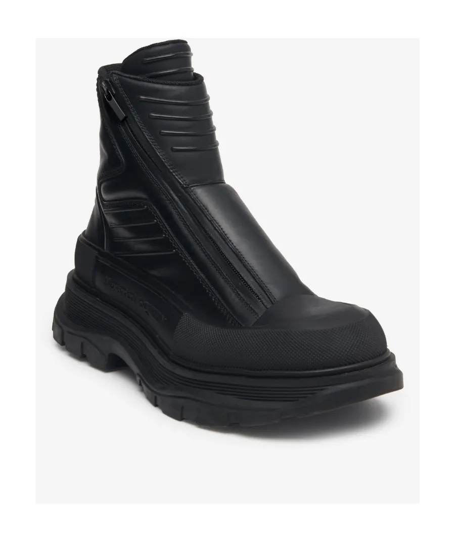 Round-Toe Boots