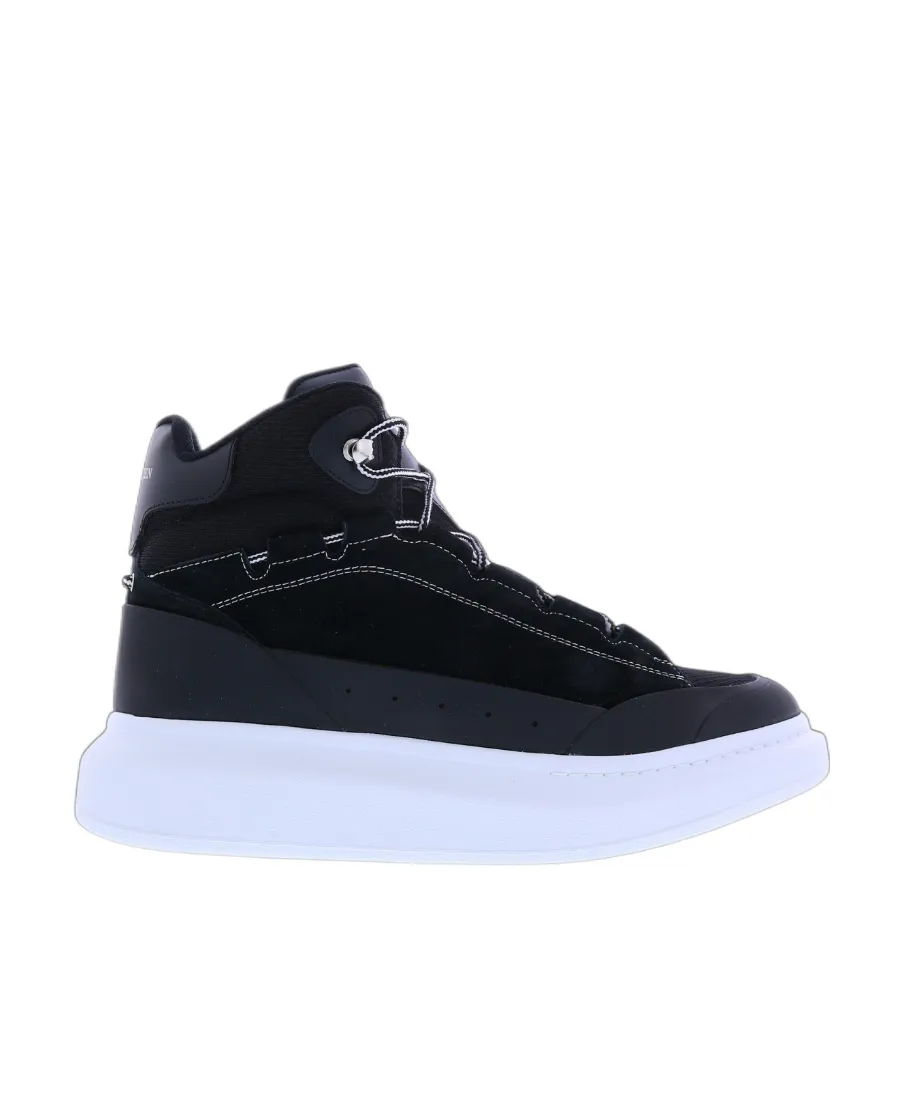 Logo Sports Shoes