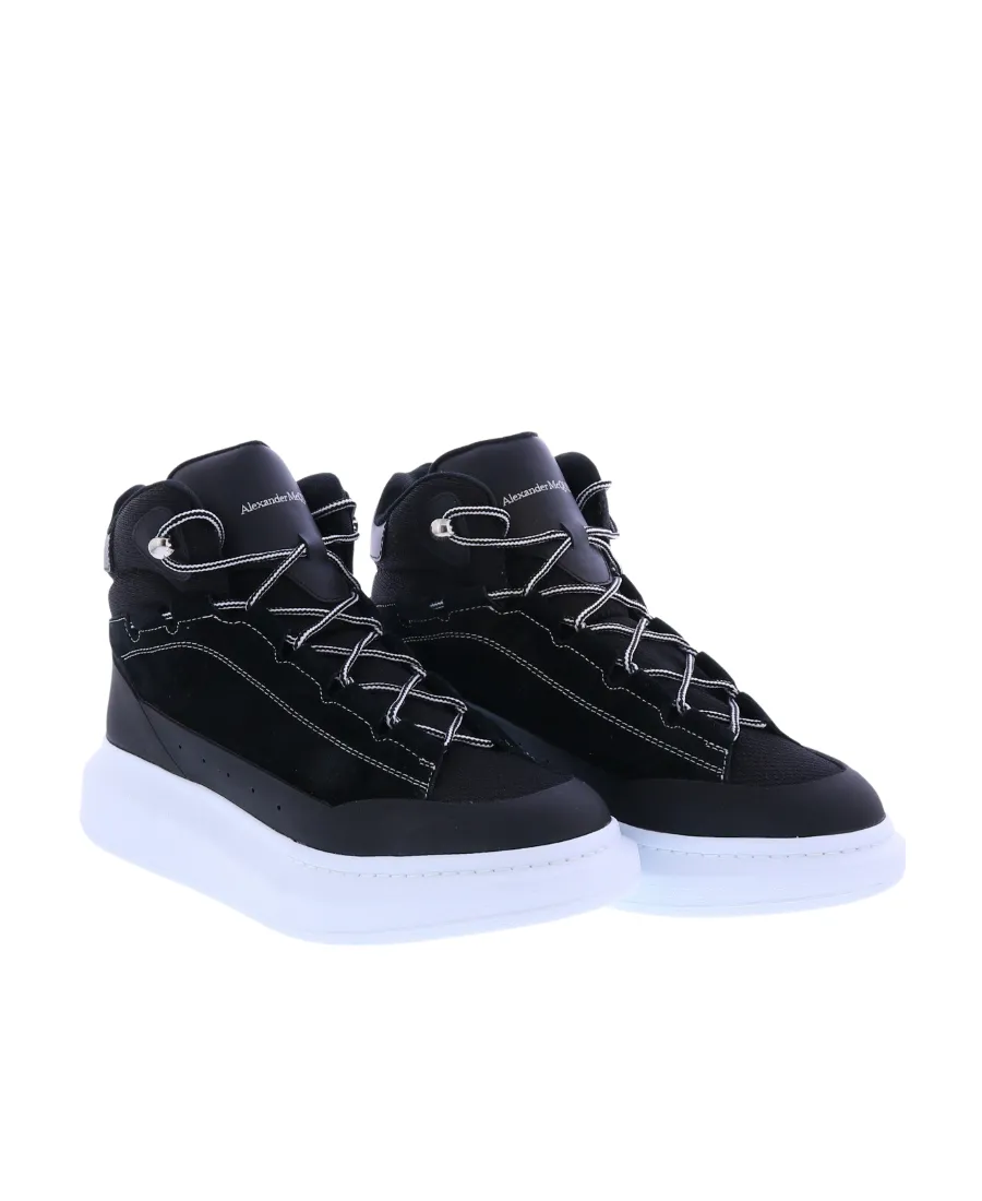 Logo Sports Shoes